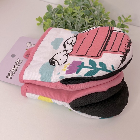 Cute Snoopy Kitchen Set NWT Peanuts - Picture 11 of 14